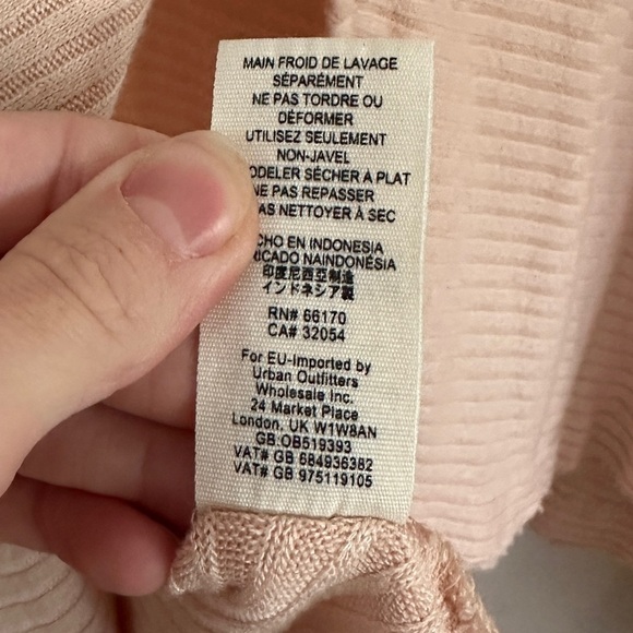 Free People Lovers Rib Split Back Pullover Top - Picture 6 of 6